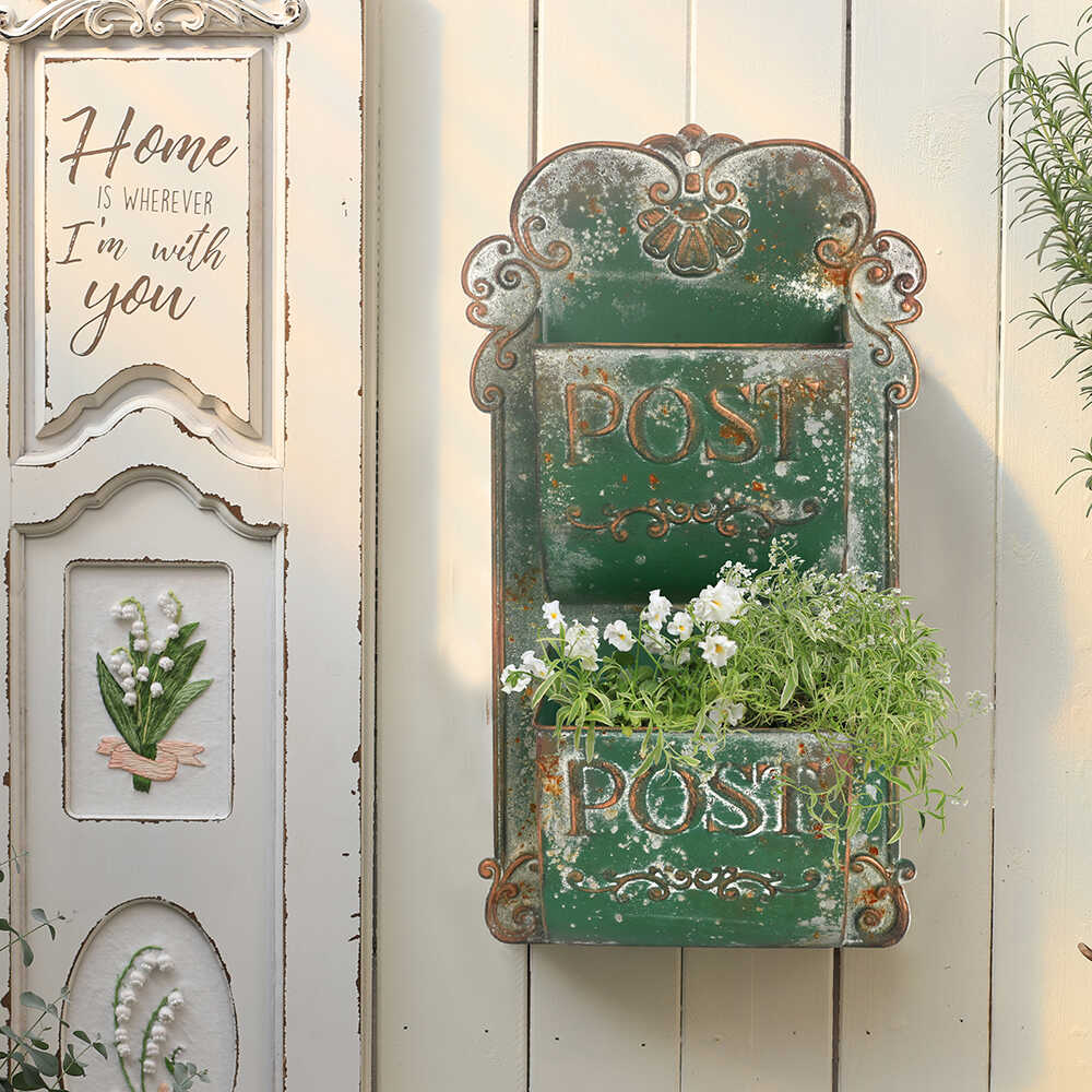 Panier mural rustique en fer f - Gardening Tools Vintage avis et prix
